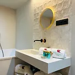 Boutique Mediodia & (adults Only) Aparthotel