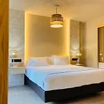 Boutique Mediodia & (adults Only) Aparthotel 4*