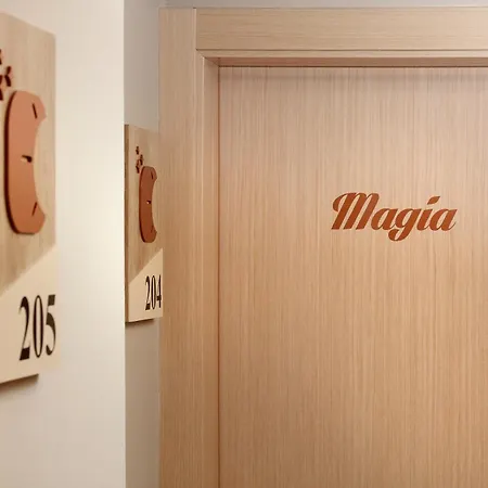 Boutique Mediodia & (adults Only)