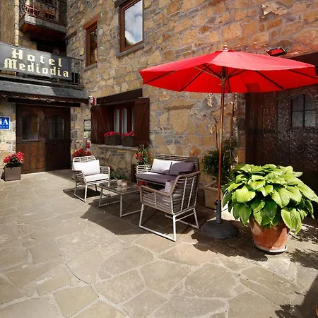 Boutique Mediodia & (adults Only) Plan