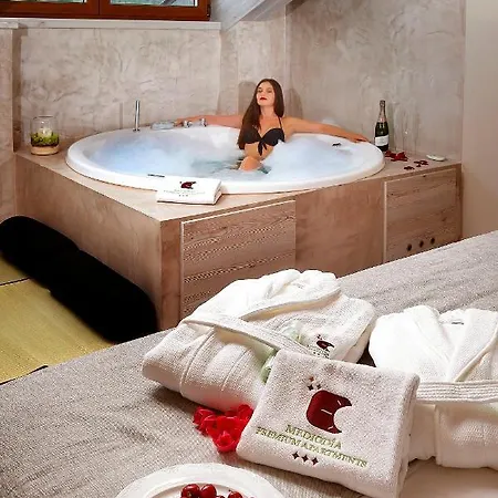 Boutique Mediodia & (adults Only)