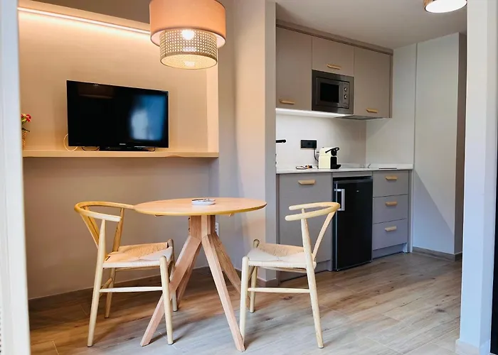 Apartahotel Boutique Mediodía&apartments 4*