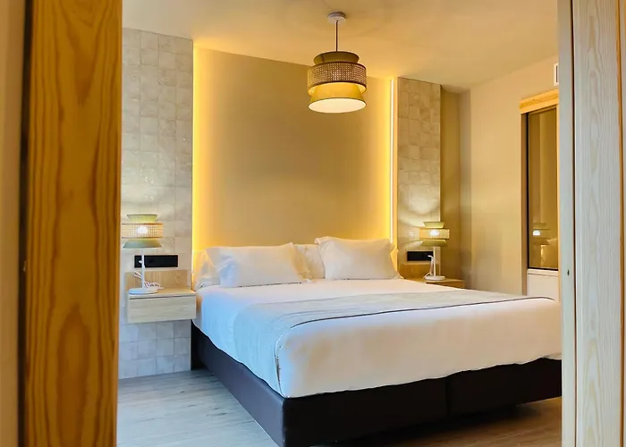 Boutique Mediodía&apartments Apart-hotel 4*