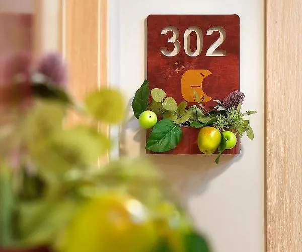 Boutique Mediodía&apartments Apartahotel